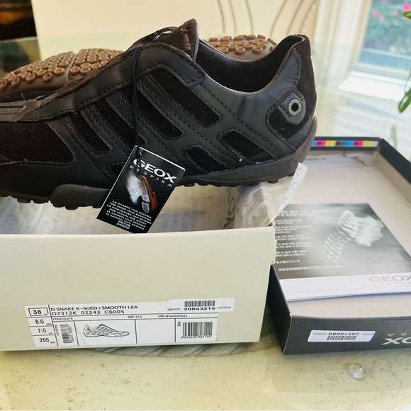 NEW! Geox suede sneakers, New - Picture 7 of 7